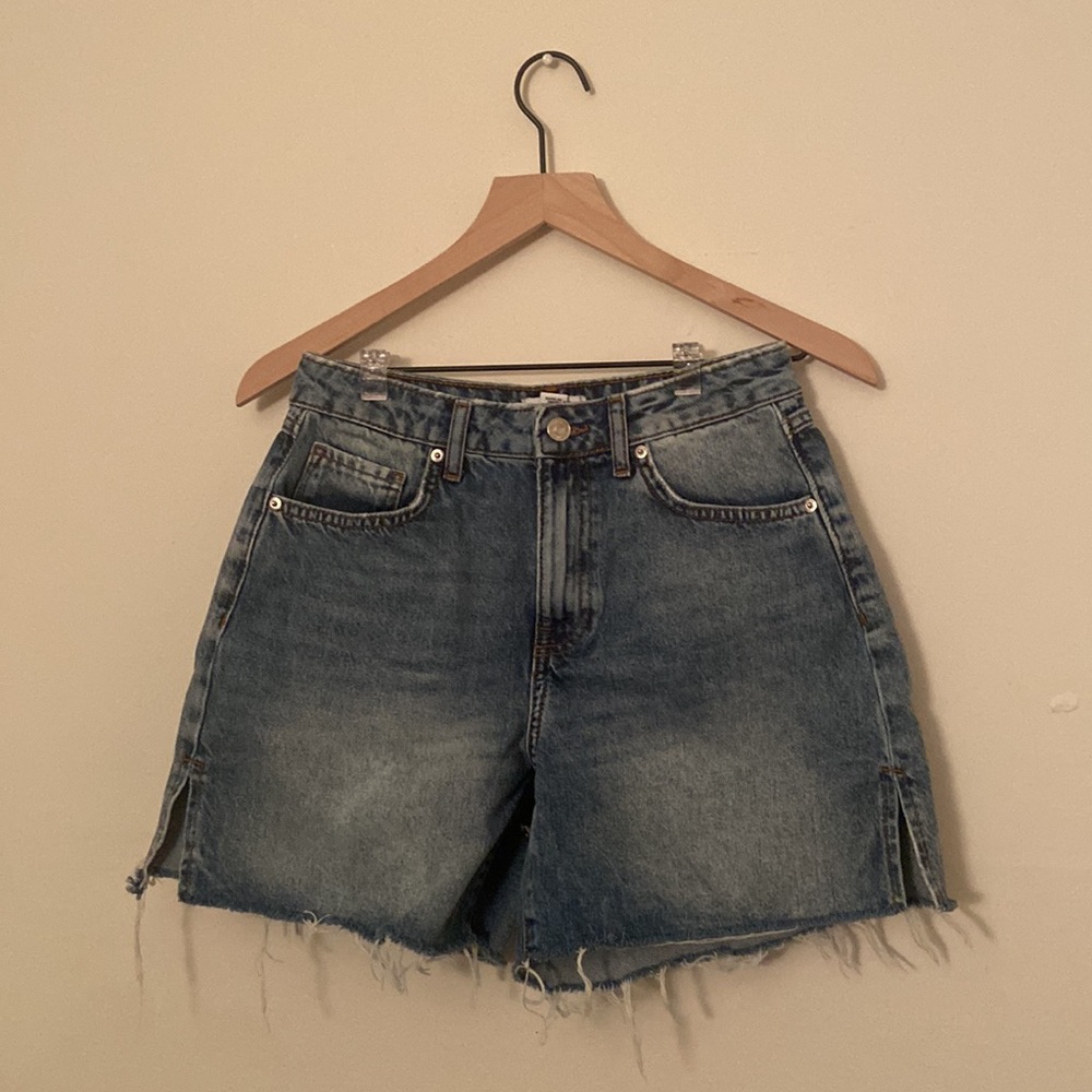 Forever 21: Denim Cut-off Shorts